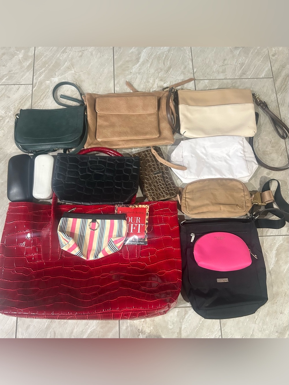 LV, Kate Spade, Gucci Purse Wallet Accessories Wholesale Reseller Box 50Pc NWT - Picture 7 of 13